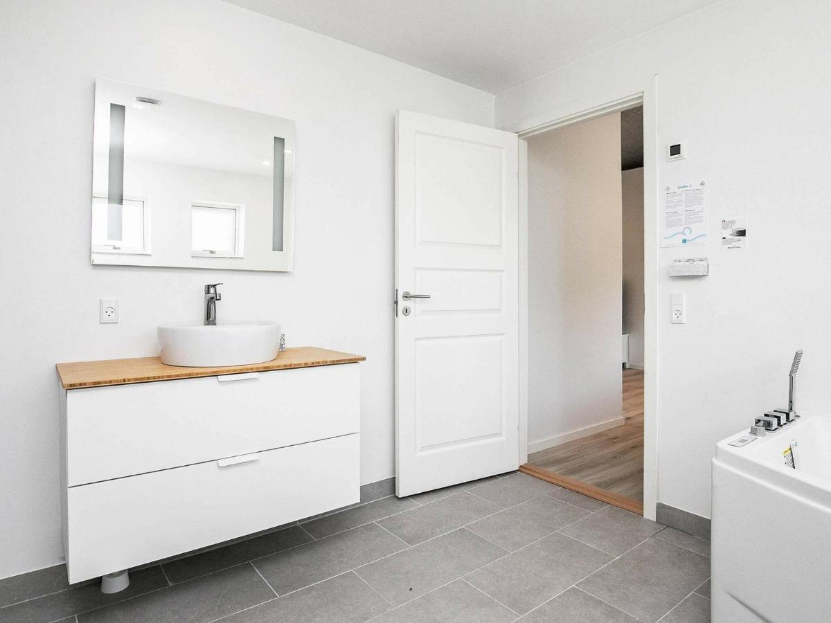 14 Person Holiday Home In V Ggerl Se Bøtø By Kültér fotó