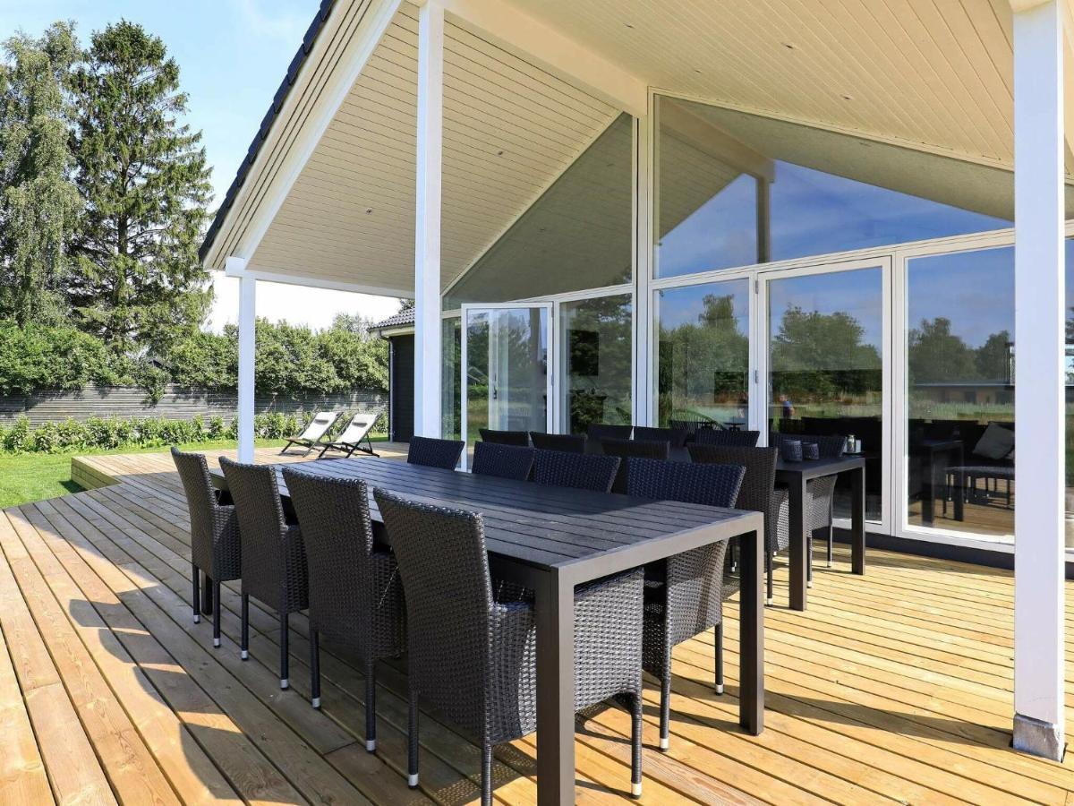 14 Person Holiday Home In V Ggerl Se Bøtø By Kültér fotó